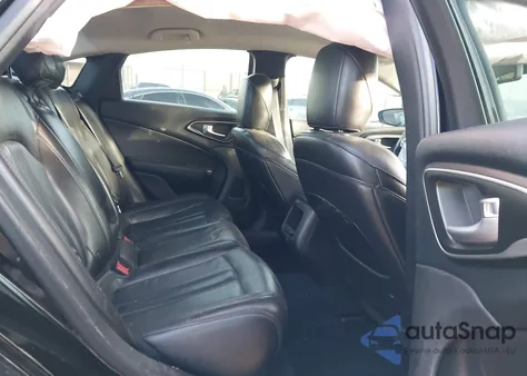 2017 Chrysler 200 Limited Platinum from USA, damaged, VIN 1C3CCCAB2HN501075